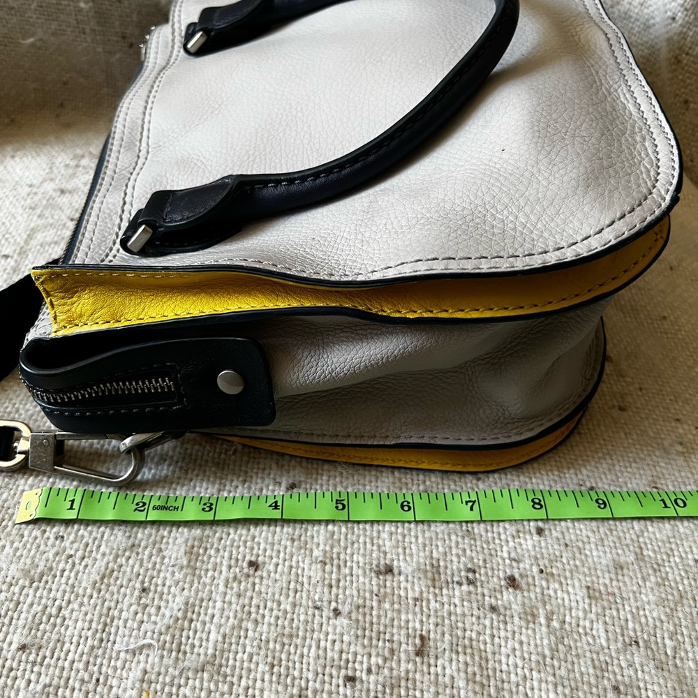 Fossil Handbag - Picture 3 of 7